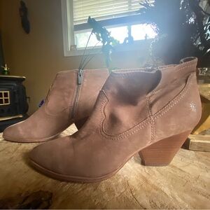 USED! FRYE Reina Heeled Leather Ankle Booties Ash size 9.5. No box